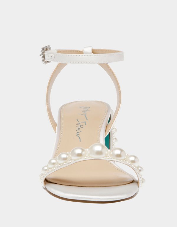 TINA IVORY - Image 5